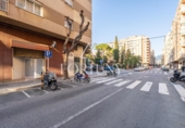 Local comercial en venta con 116m² en Reus, Carrer Pare Manyanet foto
