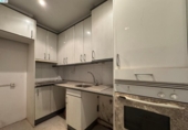 100m² locaux commerciaux pour vente à Barcelone, dans le quartier de le Raval, Carrer Nou de Dulce photo