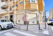 Local comercial
en venda
amb 120m² a Guardamar del Segura, Calle Molivent foto