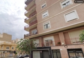 Local comercial
en venda
amb 300m² a Elx foto