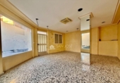 77m² commercial premises for sale in Novelda, photo