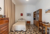 500m² bâtiment pour vente à Grenade, photo