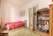 500m² bâtiment pour vente à Grenade, photo