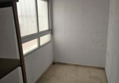 Local comercial Industrial en venta con 601m² en Jaén foto