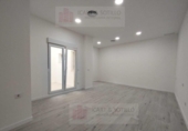 Local comercial en venta con 84m² en Benicarló, Calle Cabanes foto