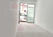 Local comercial en venta con 84m² en Benicarló, Calle Cabanes foto
