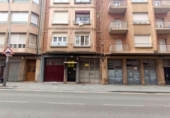 Local comercial en venta con 105m² en Arnedo, paseo de la constitucion, 72, 26580 foto