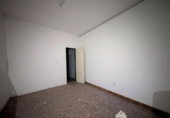 Local comercial en venta con 181m² en Linares, calle argüelles, 23700 foto