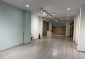 Local comercial en venta en Gijón foto