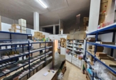 Local comercial en venta con 213m² en Lérida foto