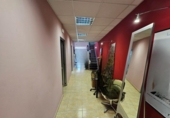 Local comercial en venta con 213m² en Lérida foto