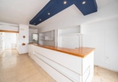 Local comercial en venta con 116m² en Santañy, Carrer Benvinguts foto