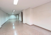 Local comercial en venta con 160m² en Elche foto