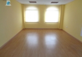 100m² office for sale in Cáceres, in the area of Cabezarrubia, Calle Londres photo