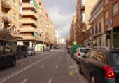 27m² commercial premises for sale in Granada, Calle José Recuerda photo