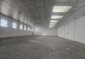 945m² warehouse industrial for sale in Fuenlabrada, Avenida de la Hispanidad photo