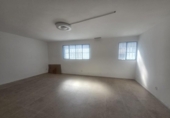 945m² warehouse industrial for sale in Fuenlabrada, Avenida de la Hispanidad photo
