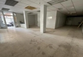 Local comercial en venta con 135m² en Alicante, Calle Monforte del Cid foto