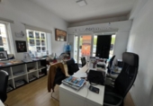 29m² locaux commerciaux pour vente à Séville, dans le quartier de El Plantinar, Calle Mulhacén photo