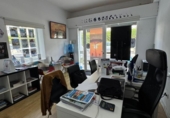 29m² locaux commerciaux pour vente à Séville, dans le quartier de El Plantinar, Calle Mulhacén photo