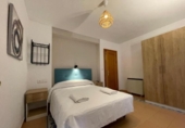 600m² hôtel pour vente à Grenade, dans le quartier de La Manigua, Calle Álvarez de Castro photo