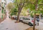 Edificio en venta con 176m² en Granada, en la zona de Barrio de San Jerónimo, Calle Trabuco foto