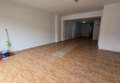 86m² commercial premises for sale in Caldes de Montbui, Carrer Estació photo