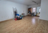 86m² commercial premises for sale in Caldes de Montbui, Carrer Estació photo