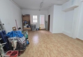 86m² commercial premises for sale in Caldes de Montbui, Carrer Estació photo