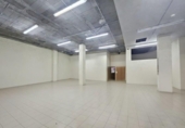 Local comercial en venta con 500m² en Albacete, Paseo Circunvalación foto