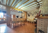Local comercial en venta con 200m² en La Roda, Calle Doña Jimena foto