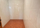 Local comercial en venta con 200m² en La Roda, Calle Doña Jimena foto