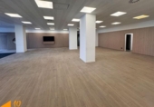Local comercial en venta con 294m² en Burgos, en la zona de Gamonal, Avenida de los Derechos Humanos foto