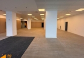 Local comercial en venta con 294m² en Burgos, en la zona de Gamonal, Avenida de los Derechos Humanos foto