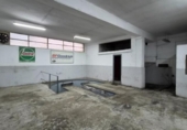 170m² workshop for sale in Ponferrada, Calle Batalla del Salado photo