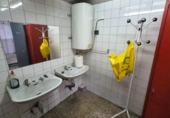 170m² workshop for sale in Ponferrada, Calle Batalla del Salado photo