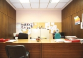 174m² office for sale in Torrente, Calle San Fermín photo
