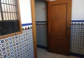 Local comercial en venta con 179m² en Camas, Plaza Constitución foto