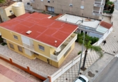 Edificio en venta con 290m² en Bellreguart, Calle Menorca foto