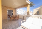 Edificio en venta con 290m² en Bellreguart, Calle Menorca foto