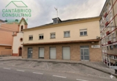 639m² building for sale in Coaña, El Espín photo