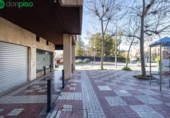 240m² commercial premises for sale in Granada, photo