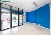 240m² commercial premises for sale in Granada, photo