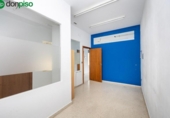 240m² commercial premises for sale in Granada, photo