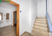 240m² commercial premises for sale in Granada, photo