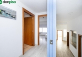 240m² commercial premises for sale in Granada, photo