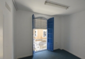 Local comercial
en venda
amb 150m² a Badajoz foto