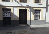 Local comercial en alquiler con 170m² en Oviedo, en la zona de Casco Antiguo foto