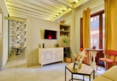 Edificio en venta con 186m² en Granada, en la zona de Barrio de San Jerónimo, Placeta Radio Granada foto