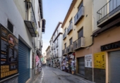Edificio en venta con 186m² en Granada, en la zona de Barrio de San Jerónimo, Placeta Radio Granada foto